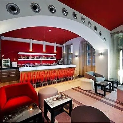 Red & Blue Design Hotel Praag